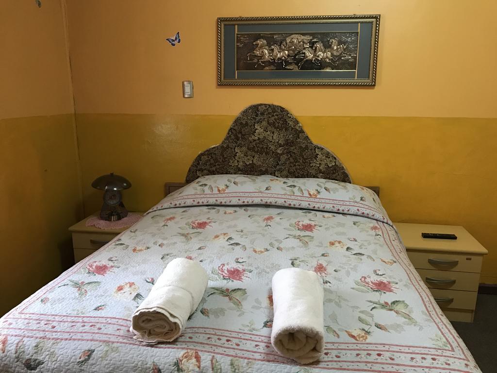 Hostal Torres Del Paine Punta Arenas Exterior foto