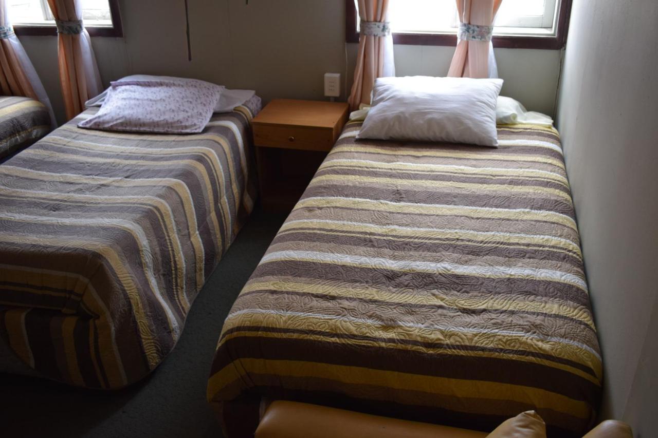 Hostal Torres Del Paine Punta Arenas Exterior foto