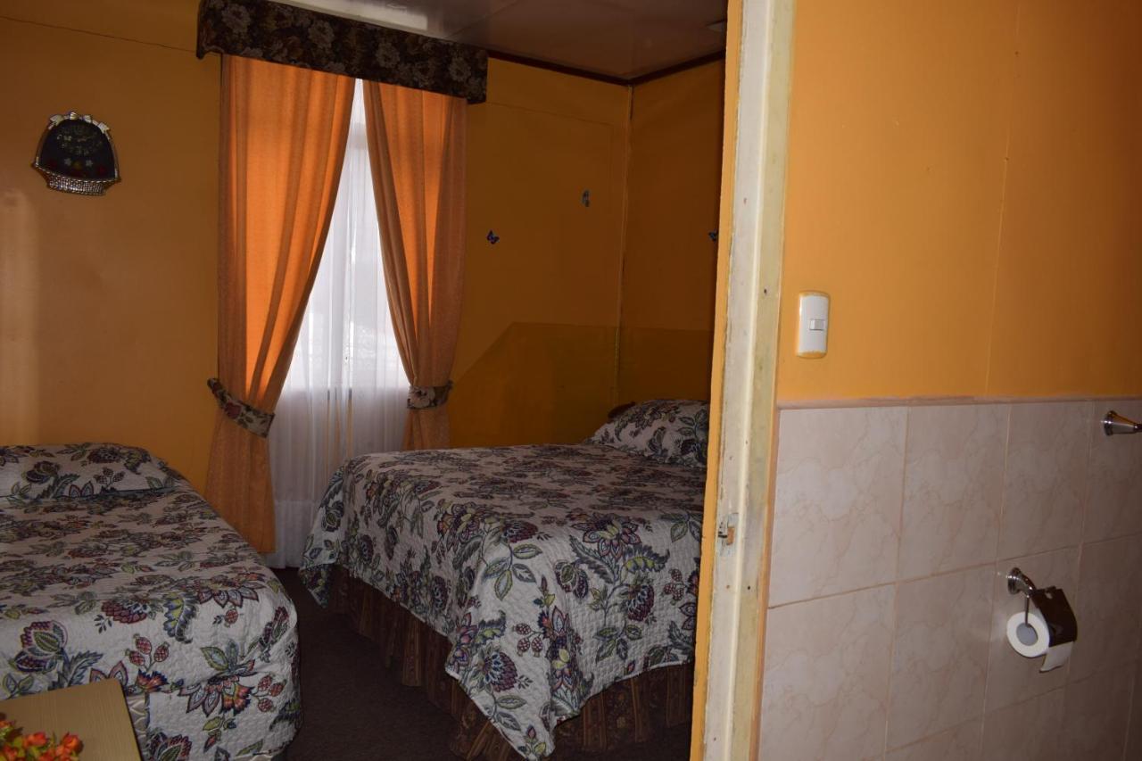 Hostal Torres Del Paine Punta Arenas Exterior foto
