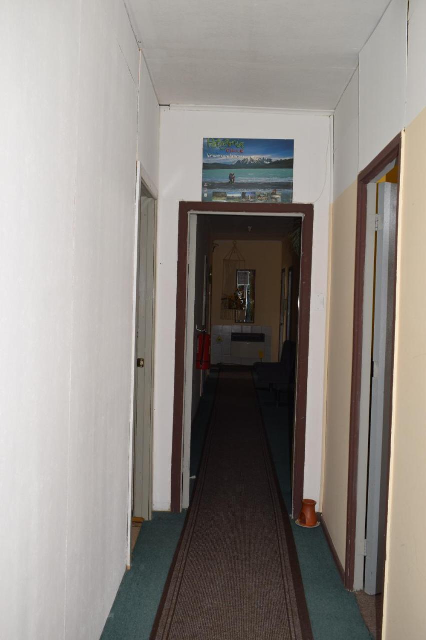Hostal Torres Del Paine Punta Arenas Exterior foto